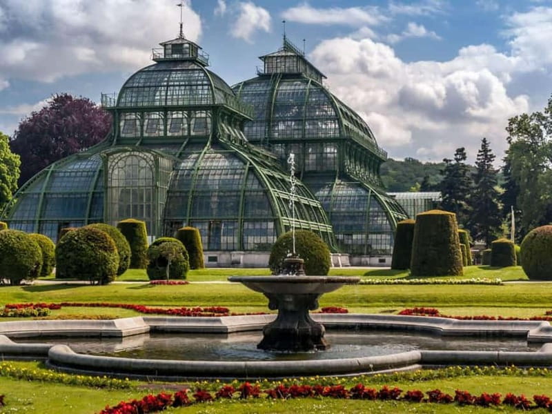 Vienna: Schönbrunn Palace and Gardens Tour - The Great Gallery and Maria Theresa apartments: how to make the stops count