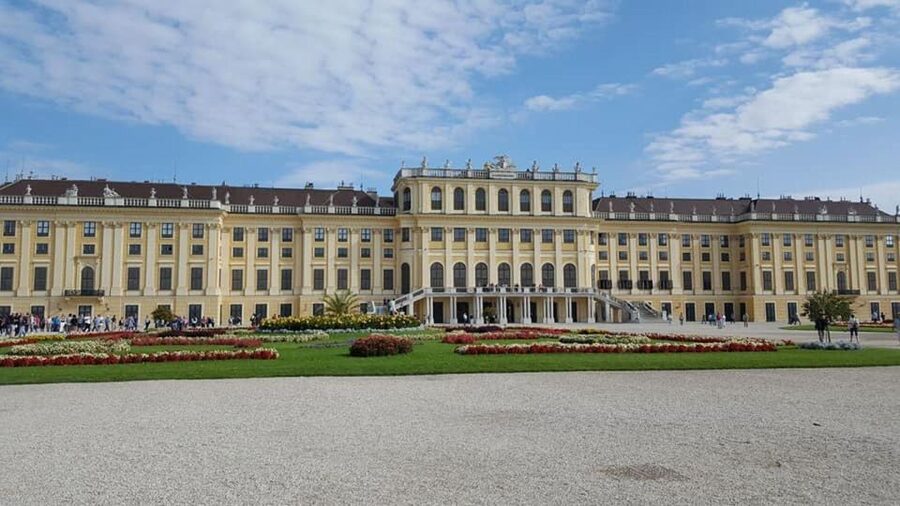 Vienna: Schönbrunn Palace & Christmas Market Walking Tour - Skip-the-line entry, the real head start