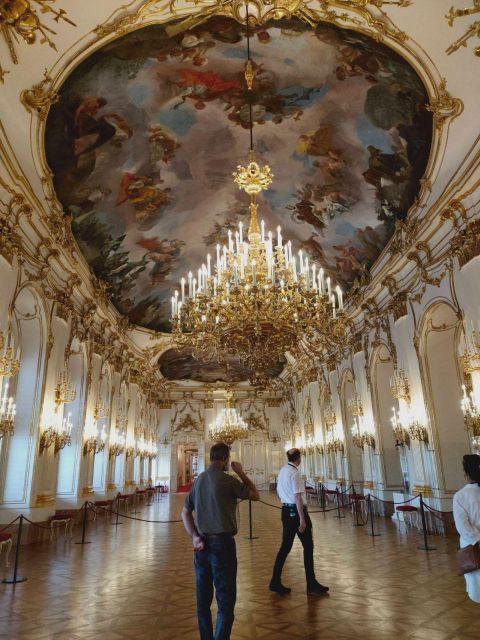 Vienna: Schönbrunn Palace & Christmas Market Walking Tour - What to bring, what not to bring, and how to avoid stress