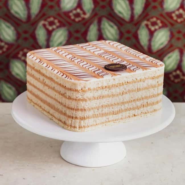 Vienna: Secrets and Scandals with Cake at Cafe Landtmann - Cake tasting at Cafe Landtmann: what you should watch for