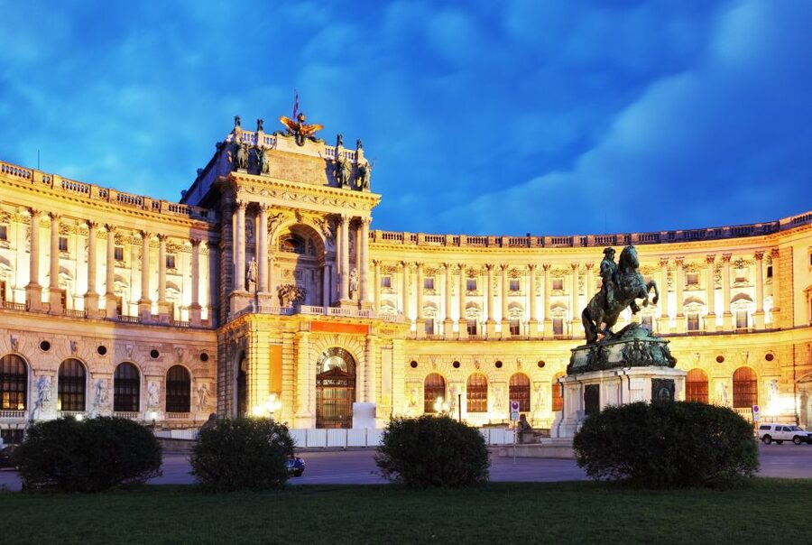 Vienna: Self-Guided Audio Walking Tour on Your Phone - Key points at a glance