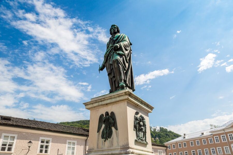 Vienna: Self-Guided Audio Walking Tour on Your Phone - Starting at Palais Schwarzenberg, and how the phone route actually plays out