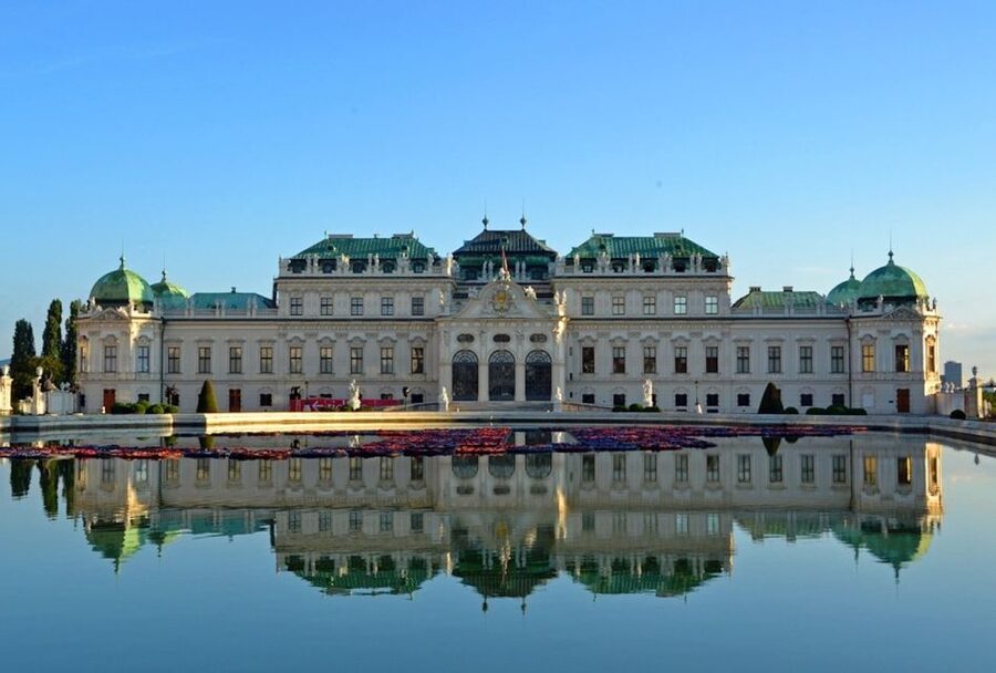 Vienna: Sightseeing Tour in an 8 seats electric classic car - Hotels, Opera Repeats, and Finishing Back at Albertina