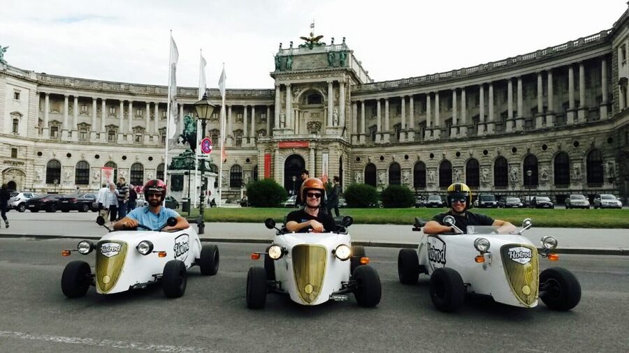 Vienna: Sightseeing Tour in Hotrod - State Opera to Hofburg: the imperial face of Vienna