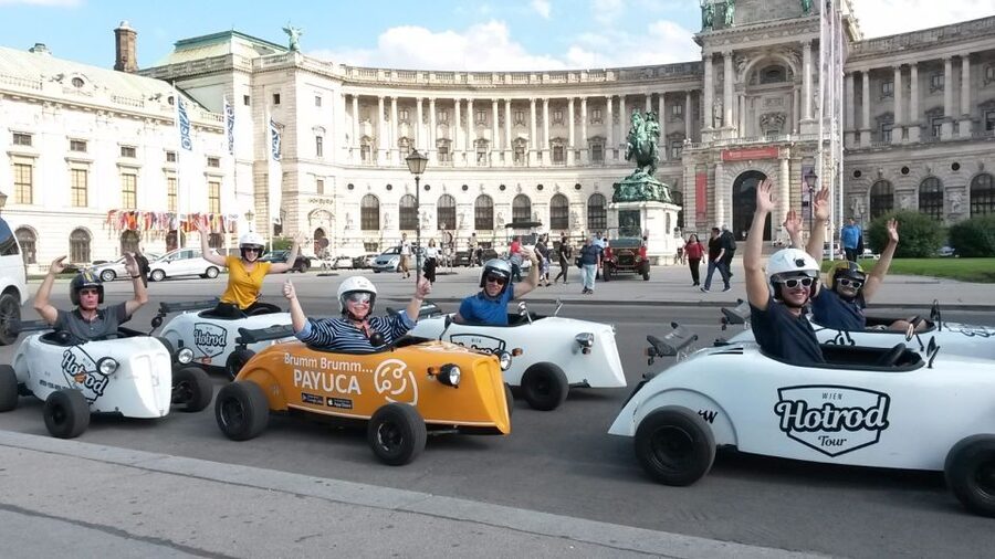 Vienna: Sightseeing Tour in Hotrod - Quick practical tips before you drive