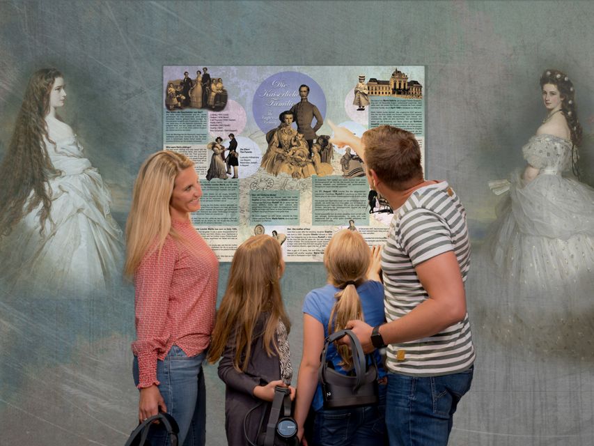 Vienna: "Sisi's Amazing Journey" Virtual Reality Experience - Schönbrunn Palace meeting: what you get from the imperial family scene