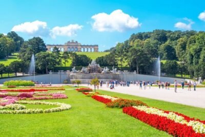 Skip-the-Line Schönbrunn Palace & Gardens Tour