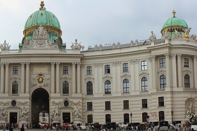 Vienna Skip-The-Line to Hofburg Palace, Sisi Museum and Gardens - Hofburg Imperial Apartments and the courtyard loop that makes sense