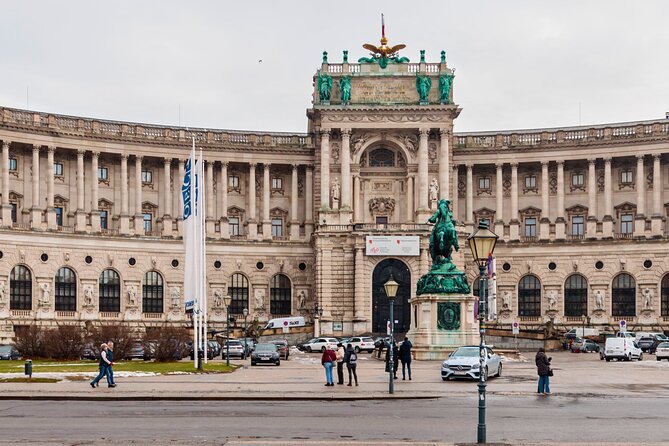 Vienna Skip-The-Line to Hofburg Palace, Sisi Museum and Gardens - Sisi Museum in the Stephan apartments: personal items, explained for real people