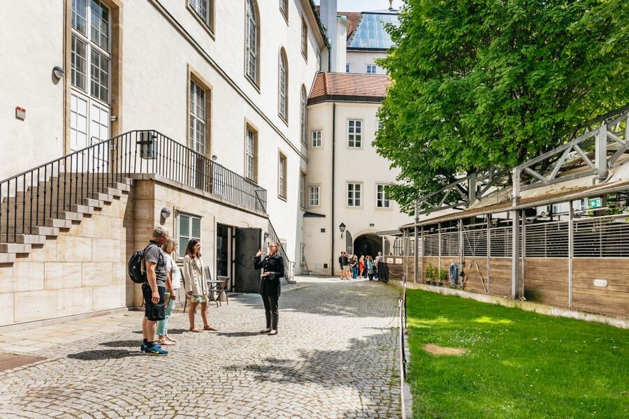Vienna Spanish Riding School Guided Tour - Simple planning tips for a smooth one-hour visit