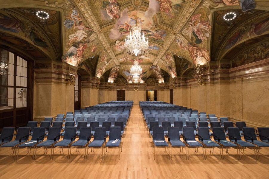 Vienna Supreme Orchestra at Palais Niederösterreich - Inside the 90 minutes, what the concert experience feels like