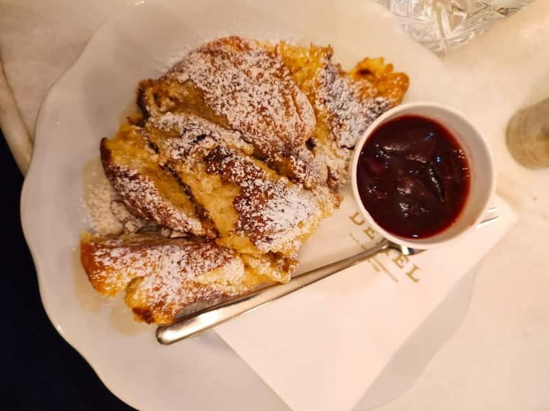 Vienna: The Ultimate Full Meal Austrian Food Tour - Bakery Stop: Bretzel, Crisp Edges, Soft Center Comfort