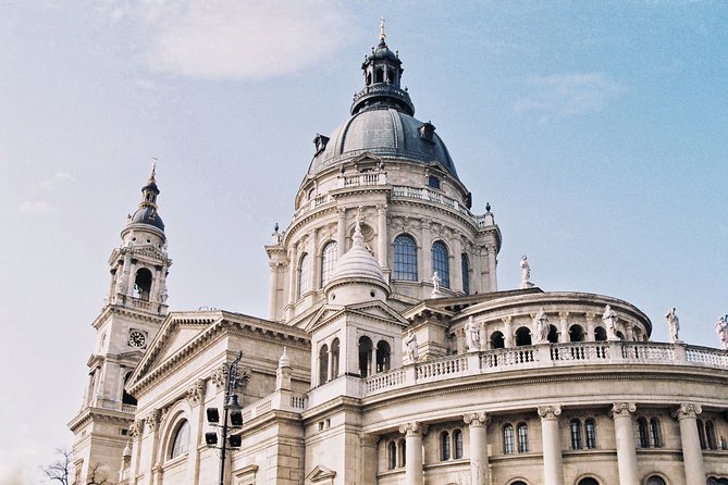 Vienna to Budapest - Private transfer with 2h of Sightseeing - Timing that works: 4 to 5 hours with a built-in stop