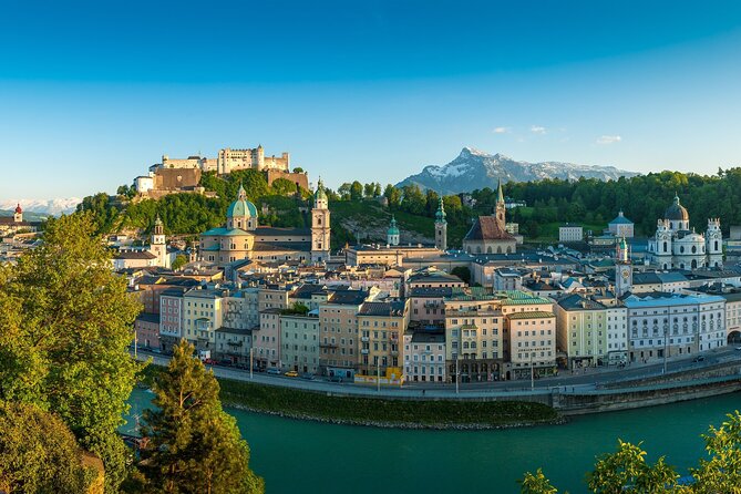 Vienna To Hallstatt Day Tour With Hotel Pick-Up And Drop Off - Comfort, Vehicle Size, and Group Feel