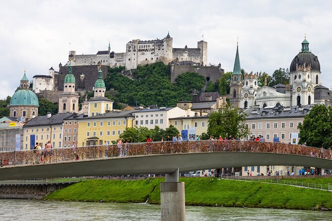 Vienna To Hallstatt Day Tour With Hotel Pick-Up And Drop Off - Free Time Strategy in Hallstatt (So You Do Not Rush It)