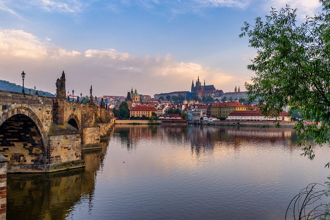 Vienna to Prague - Private Transfer with 2 hours of Sightseeing - Price and Value: Is It Worth $313.24 Per Person?
