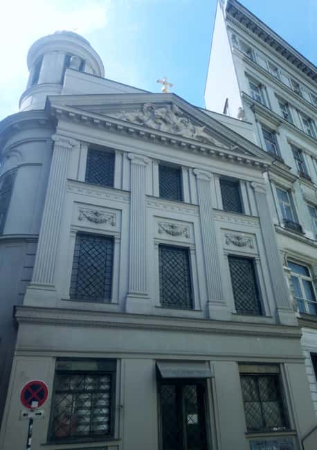Vienna tours for you with locals - Silent guide with headsets: clear audio, less stress