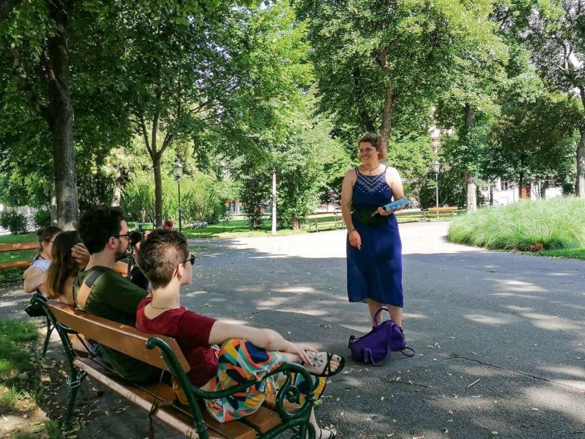 Vienna: True Crime Guided Walking Tour - Elena’s German storytelling: ironies, charm, and real-world “podcast” energy