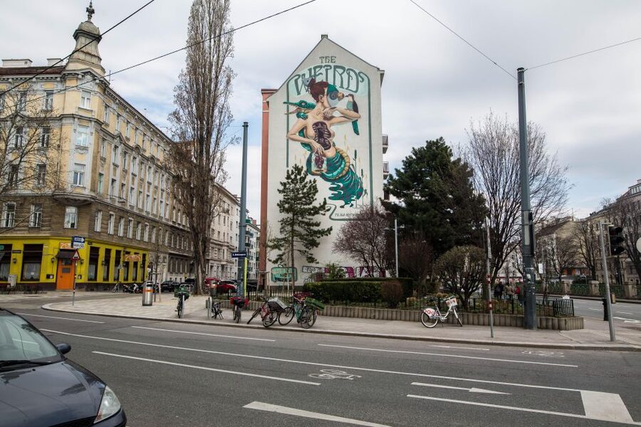 Vienna Urban Art Tour: Explore a different side of Vienna! - Karl-Farkas-Park to Therese-Sip-Park: the 4 km art walk
