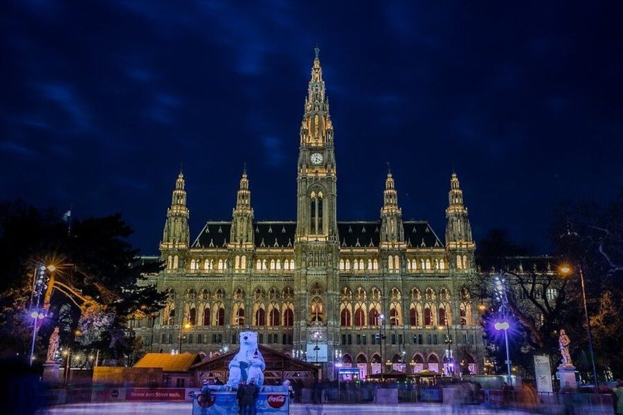 Vienna: Walking Tour of the Historic Ringstrasse - Votive Church, University of Vienna, and City Hall details that stick