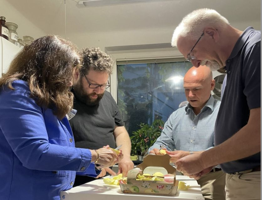 Vienna: Wiener Schnitzel and Strudel Cooking Class - Inside Nabiel’s kitchen: how the class really works