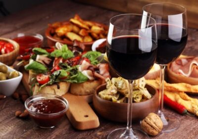 Winery and Wine Tasting Tour with a Wine Expert