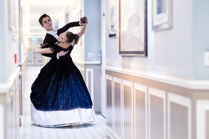 Viennese Waltz Workshop - Your 50-minute lesson plan, step by step
