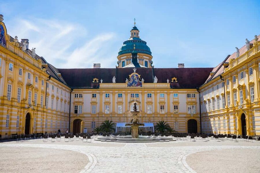 Wachau, Melk Abbey & Salzburg (Sound of Music & UNESCO) - How the 13-hour loop actually feels: pacing, walking, and comfort
