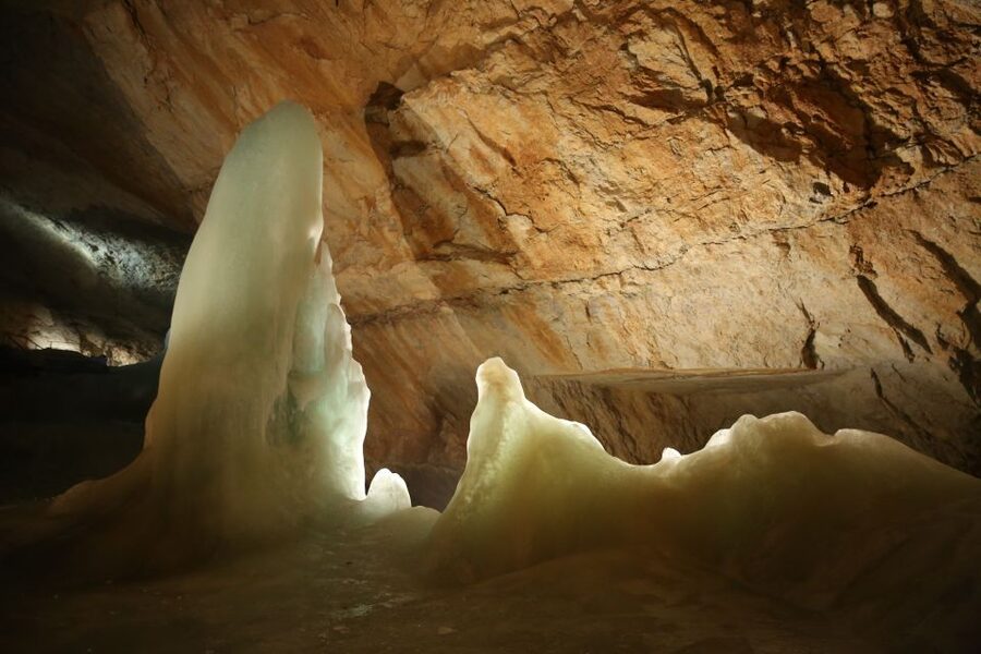 Werfen Ice Caves Private Tour - Price and what you really get for $1,060