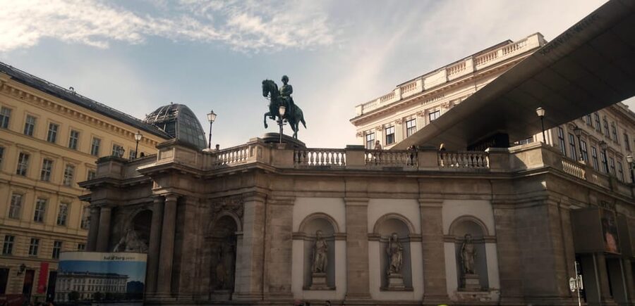 Wien: Tours with locals by public transport & walking - Timing, pace, and who this tour fits best