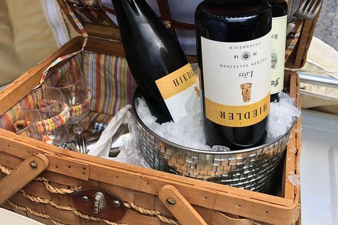 Wine & Vienna - the most popluar VIP Tour in Vienna - Private Tour Perks: Why This Is Worth It for Couples and Small Groups